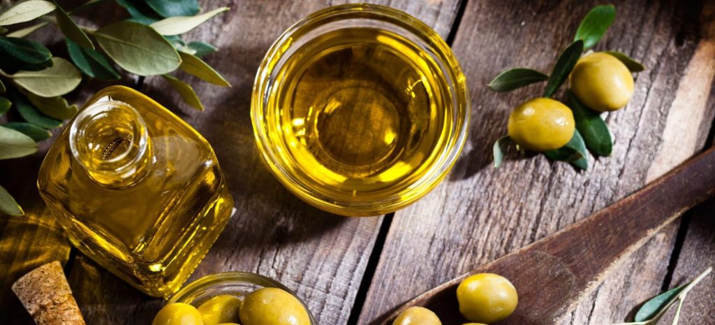 Παγκόσμια Ημέρα Αλτσχάιμερ: Δείτε τις ευεργετικές ιδιότητες του παρθένου ελαιόλαδου στη μάχη κατά της νόσου