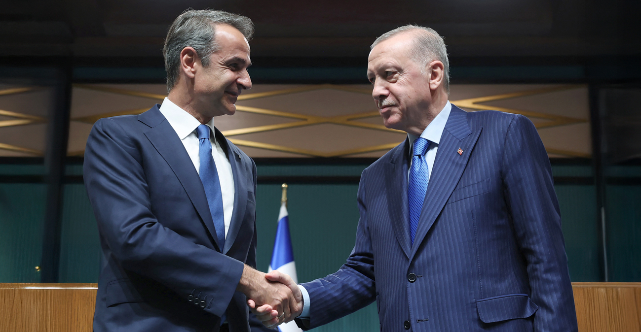 Κρίσιμες συνομιλίες στην Ν.Υόρκη: «Σφιχταγκαλιασμένοι» Τραμπ-Ερντογάν – Ερωτήματα για συνάντηση με Κ.Μητσοτάκη