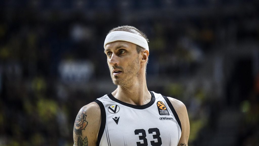 Ακίλε Πολονάρα: Το συγκινητικό μήνυμα του παίκτη της Βίρτους λίγο πριν την μεταμόσχευση μυελού των οστών (βίντεο)