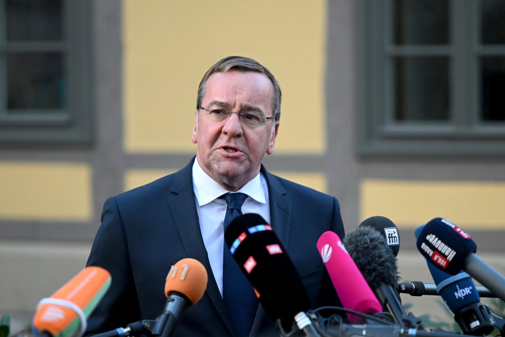 Ο Γερμανός υπουργός Άμυνας ζητά να μην πέσει η ΕΕ στην «παγίδα της κλιμάκωσης» της Ρωσίας