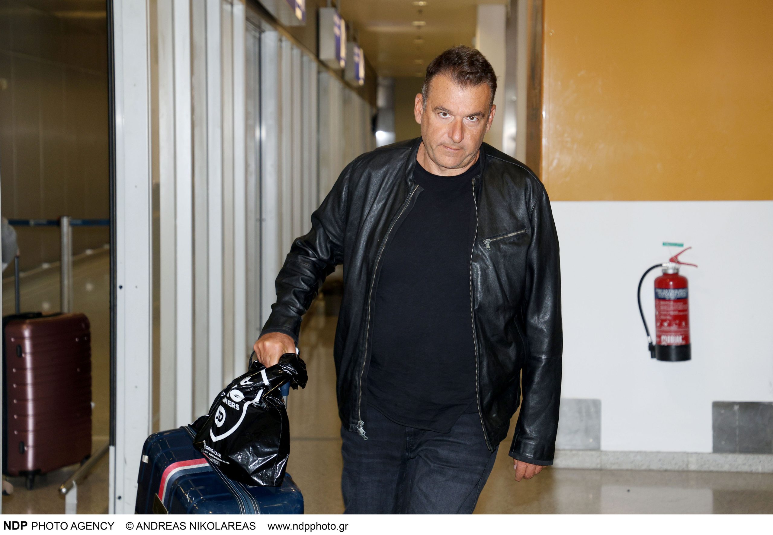 Ο Λιάγκας έβγαλε τα «άπλυτα» του Δ.Γιαννέτου στην φόρα – Είχε εφήμερες σχέσεις με διάφορους εκεί στο Hollywood