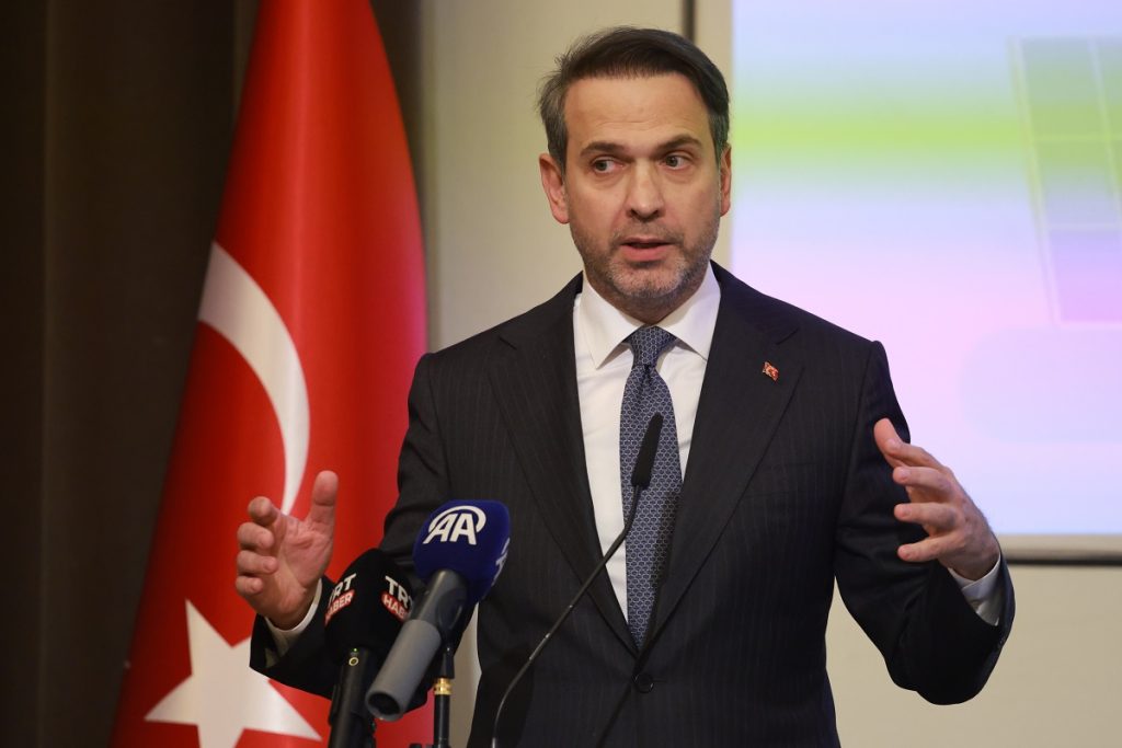 Τούρκος ΥΠΕΝ: «Η ενεργειακή μας συνεργασία με τις ΗΠΑ επεκτείνεται στην εισαγωγή LNG & στους πυρηνικούς αντιδραστήρες»