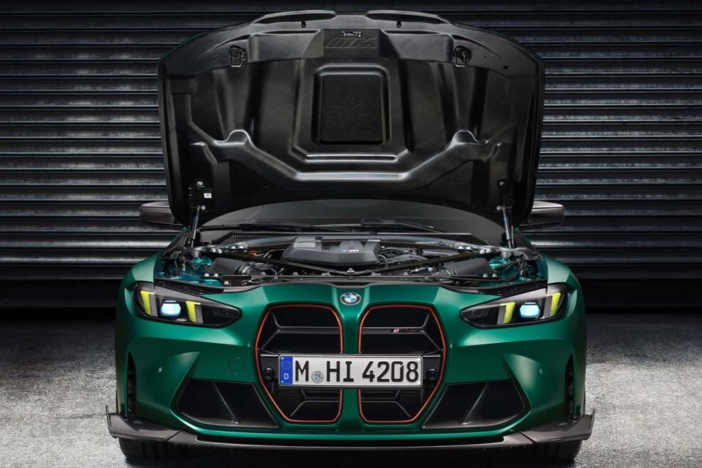 BMW: Οι κινητήρες βενζίνης δεν θα εξαφανιστούν «ποτέ»