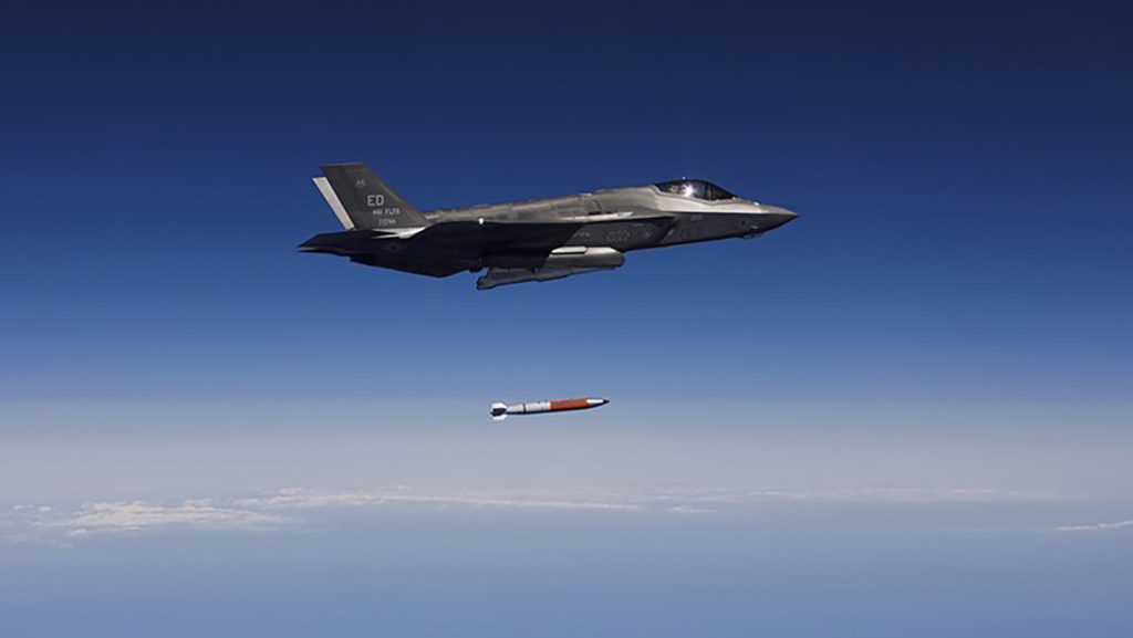 Σε παράκρουση οι Εσθονοί μετά τις… 3 ρωσικές παραβιάσεις: Ζητούν βρετανικά F-35 με πυρηνικά!