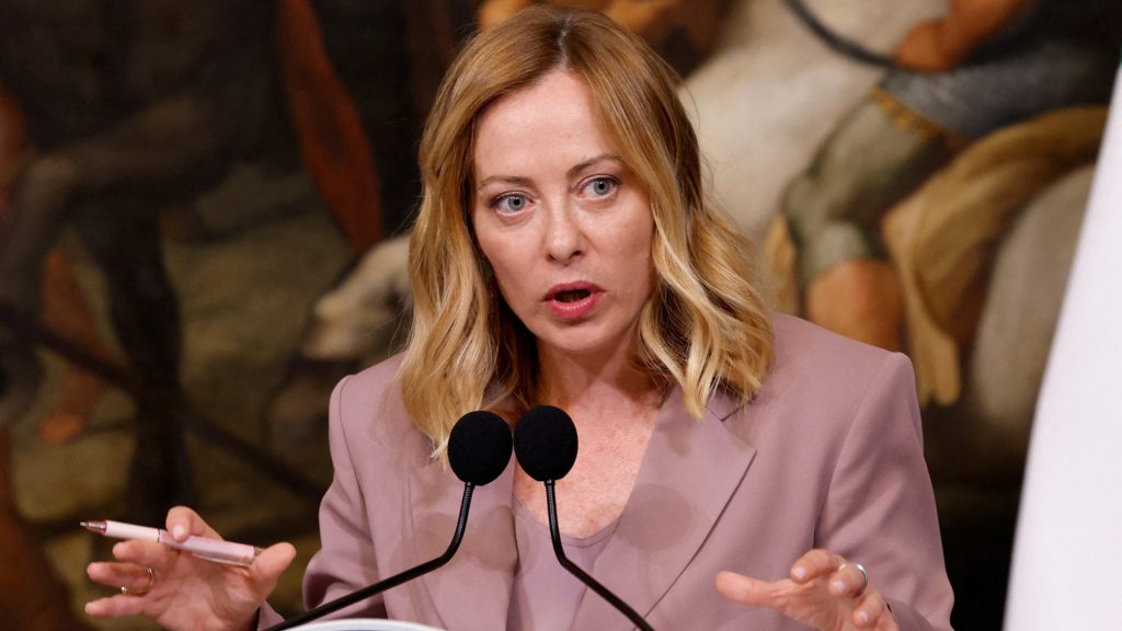 Μελόνι: Αστραπιαία αντίδραση για  Πακιστανό που ζούσε την Ιταλία και ζήτησε ιερό πόλεμο  – Τον έστειλε σπίτι του