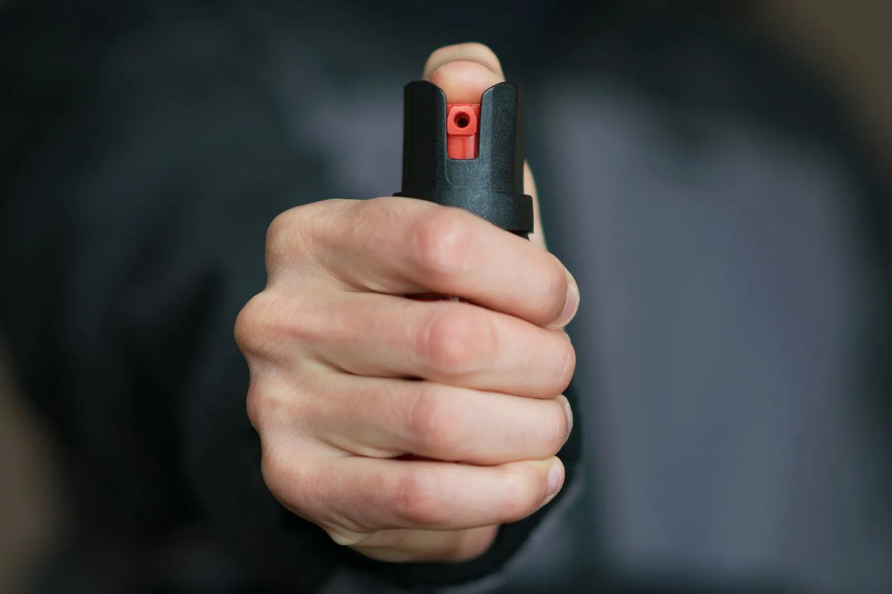 Καισαριανή: Οδηγός ψέκασε με σπρέι πιπεριού πατέρα και το 8χρονο παιδί του μετά από καυγά!