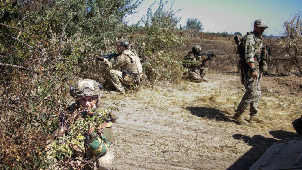 «Κινούμενη άμμος» τα σύνορα του Μπέλγκοροντ: Ουκρανός στρατιώτης χάθηκε από προσώπου γης και εξοντώθηκε (βίντεο)