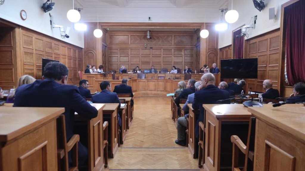 Κυβερνητικές πηγές για κατάθεση Ν.Σαλάτα: «Επιβεβαιώνει ότι η κυβέρνηση κάνει πράξη το όλα στο φως για τον ΟΠΕΚΕΠΕ»