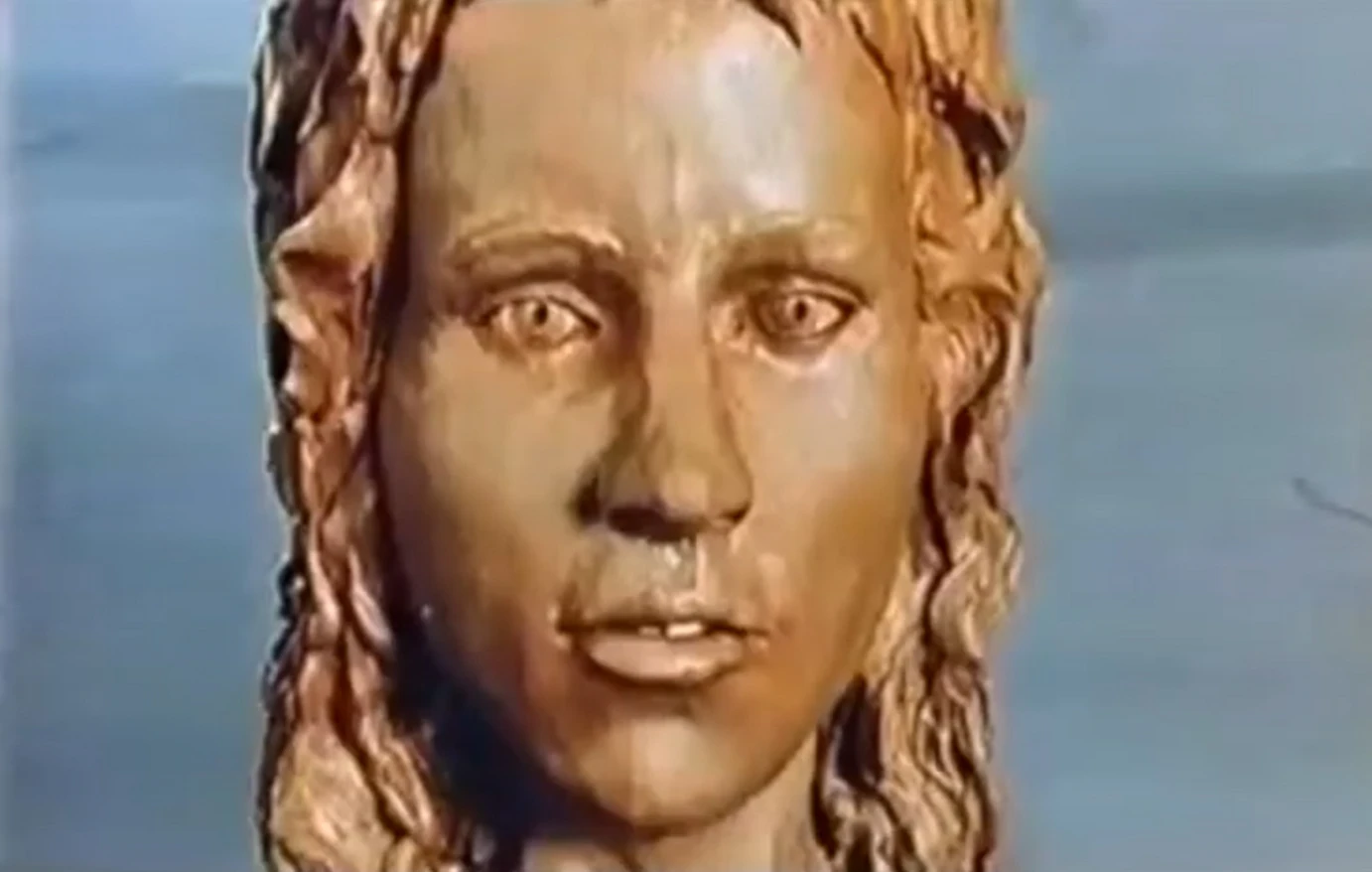 Κ.Πράις: Η ιστορία της 15χρονης που βρέθηκε τυλιγμένη σε ένα χαλί – Το στοιχείο που αποκάλυψε τον δολοφόνο της