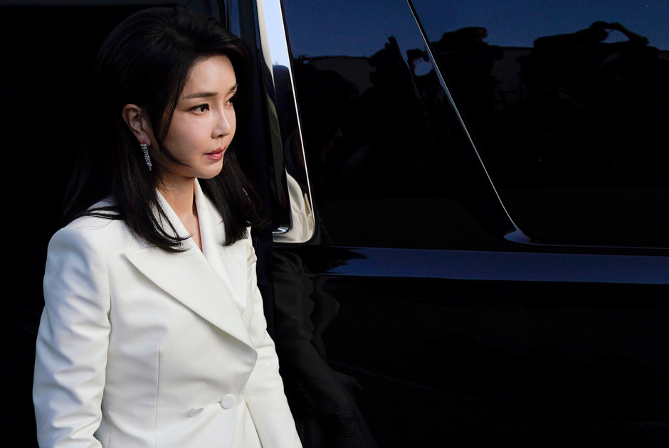 Κιμ Κέον Χι: Ξεκίνησε η δίκη της πρώην πρώτης κυρίας της Νότιας Κορέας για τα σκάνδαλα διαφθοράς