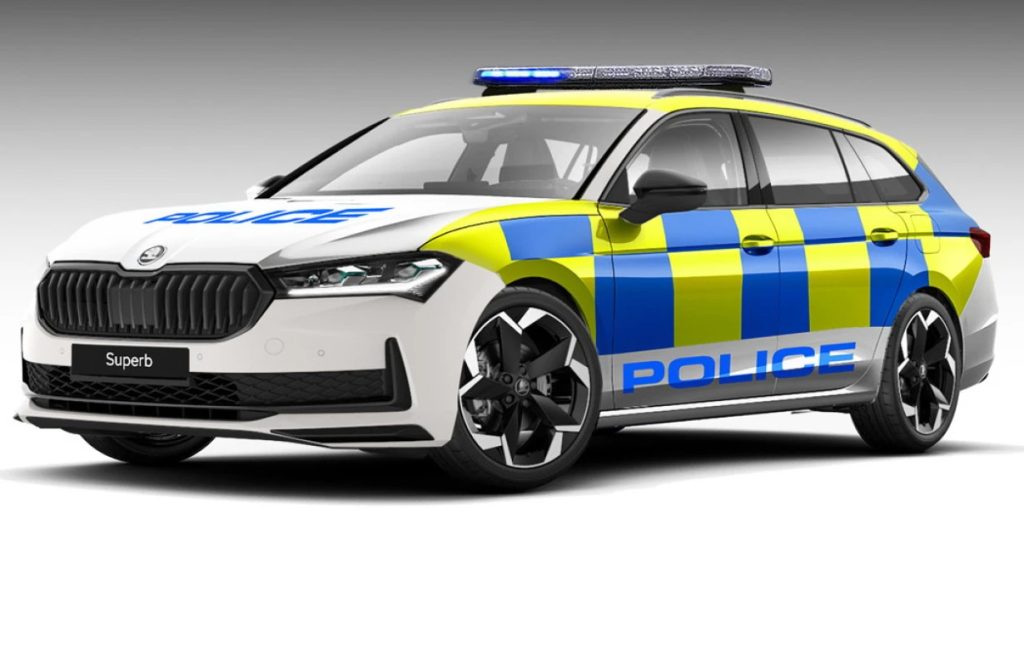 Škoda Superb: Το νέο «όπλο» της λονδρέζικης αστυνομίας