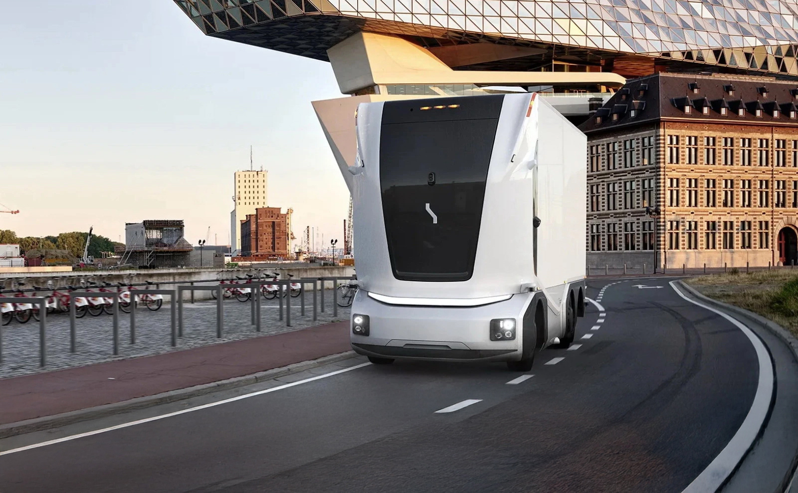 Αυτόνομο ηλεκτρικό φορτηγό δοκιμάστηκε στο Βέλγιο