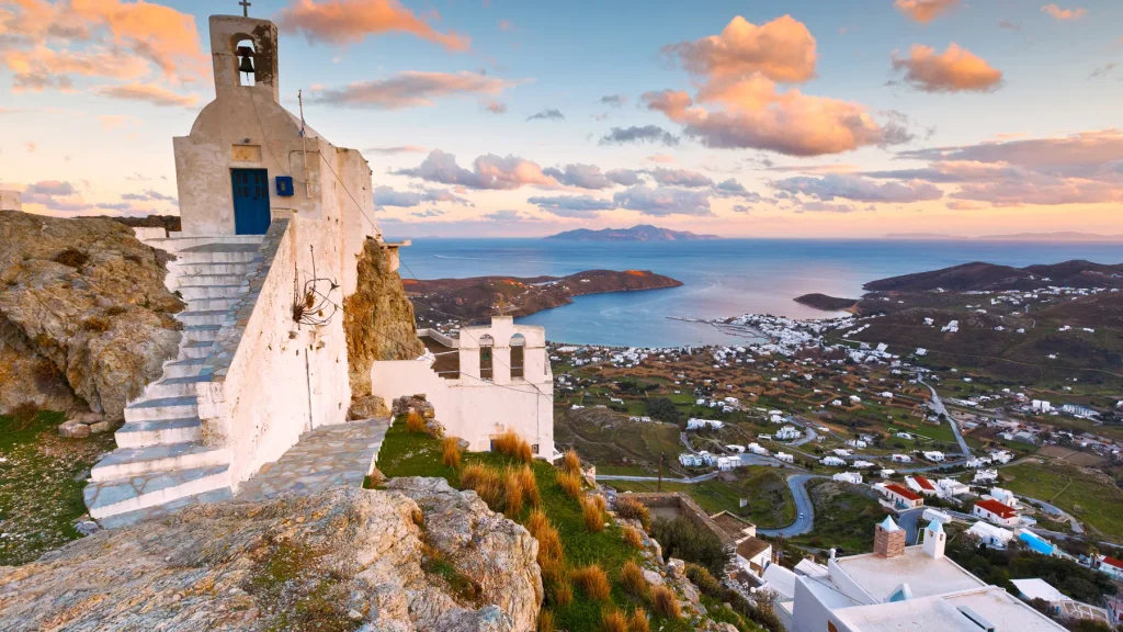 Σέριφος: Το κυκλαδίτικο νησί που «μαγεύει» κάθε επισκέπτη (φωτο)
