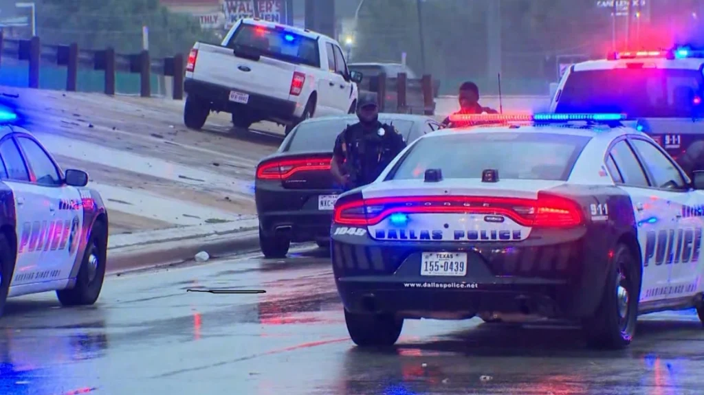 ΗΠΑ: Ένας νεκρός και δύο τραυματίες μέσα σε κτίριο της υπηρεσίας κατά τν παράνομων μεταναστών