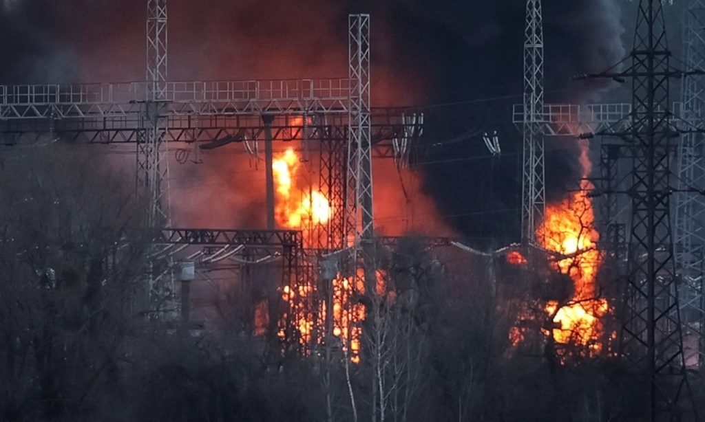 Κτυπήθηκαν σφοδρά Ζαπορίζια και Χάρκοβο από ρωσικές επιχειρήσεις κατά στόχων στρατηγικών υποδομών (βίντεο)