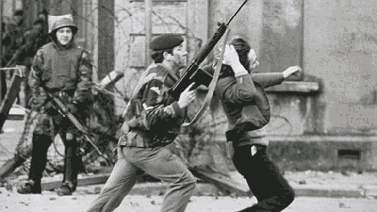 Συνεχίζεται η δίκη του «Στρατιώτη Φ» που κατηγορείται για τη δολοφονία διαδηλωτών στη «Ματωμένη Κυριακή»