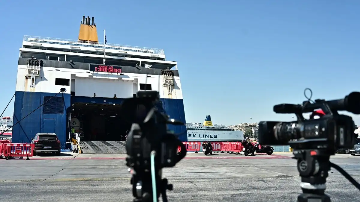 Τι αναφέρει για το τραγικό δυστύχημα στο Blue Star Chios η εταιρεία