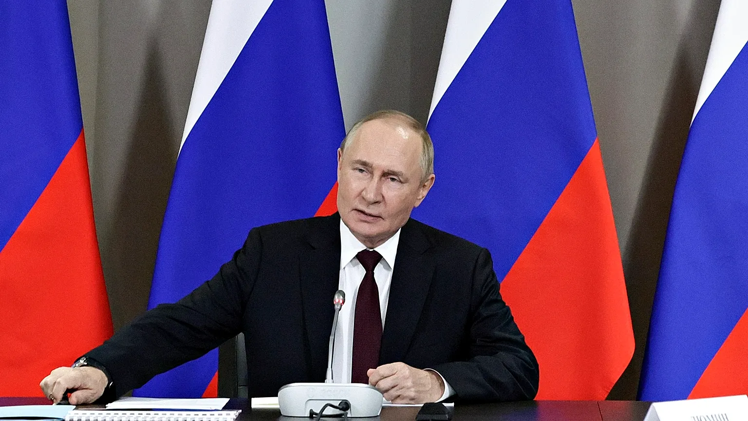 «Επανάσταση» στην παραγωγή πυρηνικής ενέργειας ανακοίνωσε ο B.Πούτιν