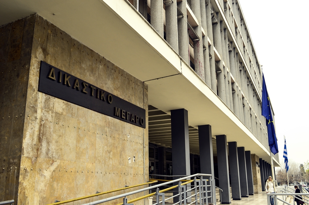 Ελεύθερος ο 18χρονος που κατηγορήθηκε από 15χρονο για αρπαγή στη Θεσσαλονίκη – «Ο γιος μου δεν του ζήτησε λεφτά»