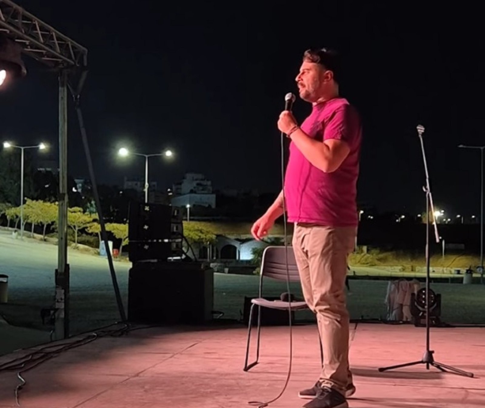 Τι λέει η Pizza Fan για τον Π.Ρούπο που εργαζόταν γι αυτήν και χαρακτήρισε «βοθρόλυμα» την Ελληνική Σημαία