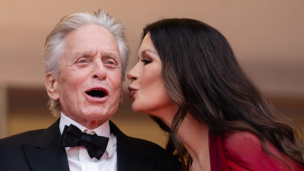 Η αφιέρωση του Μ.Ντάγκλας στην Κ.Ζ.Τζόουνς για τα γενέθλιά της: «Χρόνια πολλά στην αγάπη της ζωής μου»