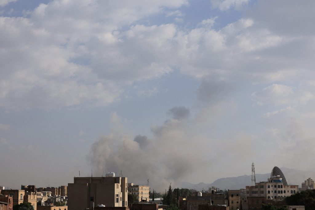 Η «εκδίκηση» του Ισραήλ κατά των Χούθι στον βομβαρδισμό της Εϊλάτ: Σφυροκοπά την Σαναά με σμήνη αεροσκαφών (βίντεο)