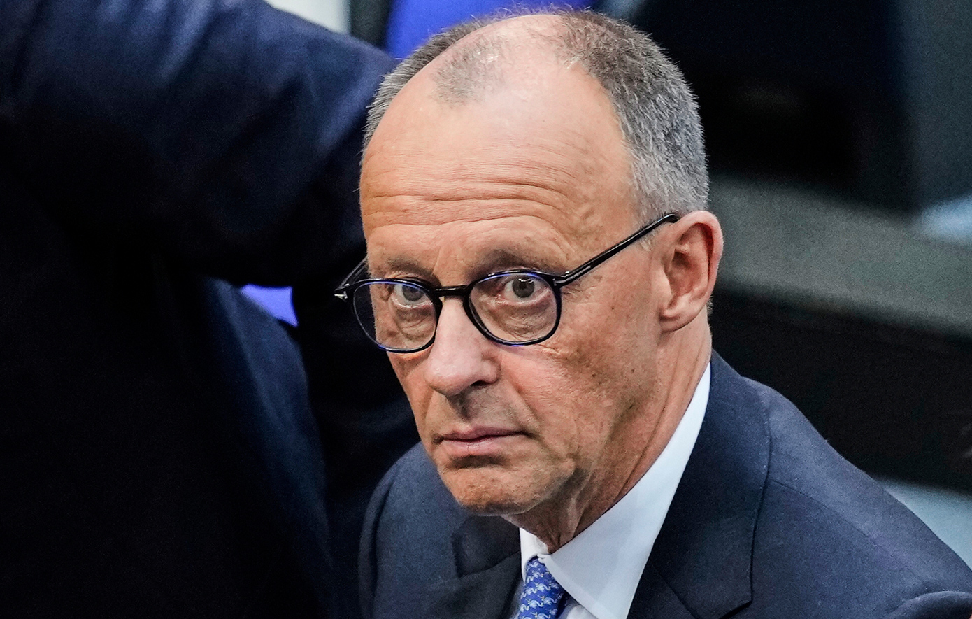 Ο Φ.Μερτς θέλει η ΕΕ να δώσει νέο άτοκο δάνειο ύψους 140 δισ.ευρώ στην Ουκρανία