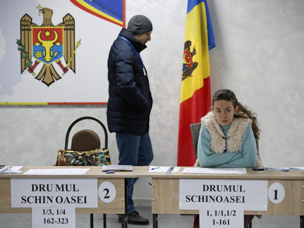 Στη Μολδαβία «έπαθαν Ρουμανία»: Απαγορεύουν σε κόμματα να κατέβουν στις εκλογές γιατί δεν είναι  φιλοδυτικά!