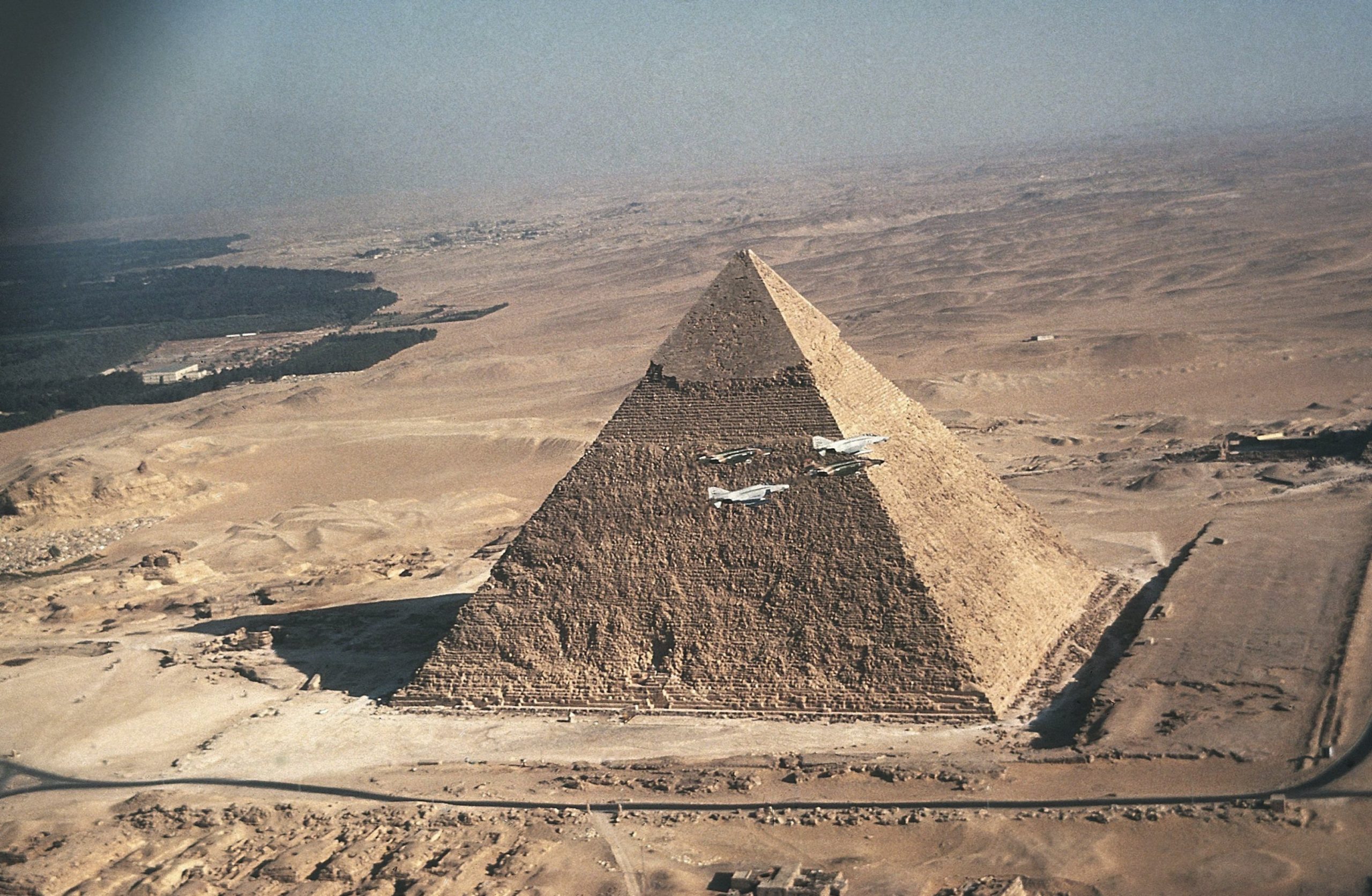 Το γνωρίζατε; – Τι υπάρχει κάτω από τις πυραμίδες της Αιγύπτου 