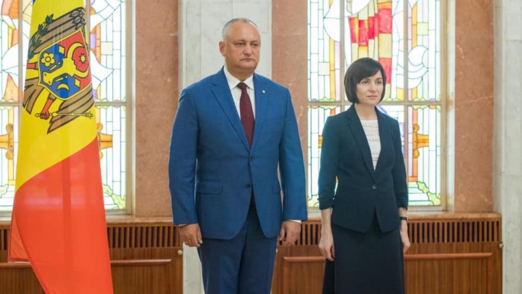 Εκλογές στην Μολδαβία με αστυνομικές εφόδους σε όσους θεωρούνται φιλορώσοι – Το «τρομολαγνικό» μήνυμα της Μ.Σάντου