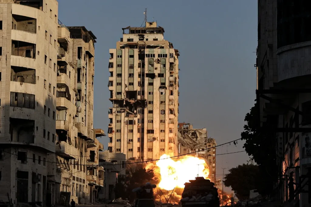 Οι IDF ισοπέδωσαν τον Πύργο της Μέκκας στη Γάζα σε κλάσματα δευτερολέπτου – Δείτε βίντεο