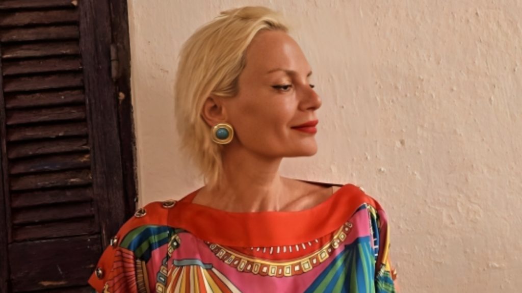 Ελένα Χριστοπούλου: «Δεν πιστεύω ότι λείπω σε κανέναν – Κανείς δεν λείπει πουθενά» (βίντεο)