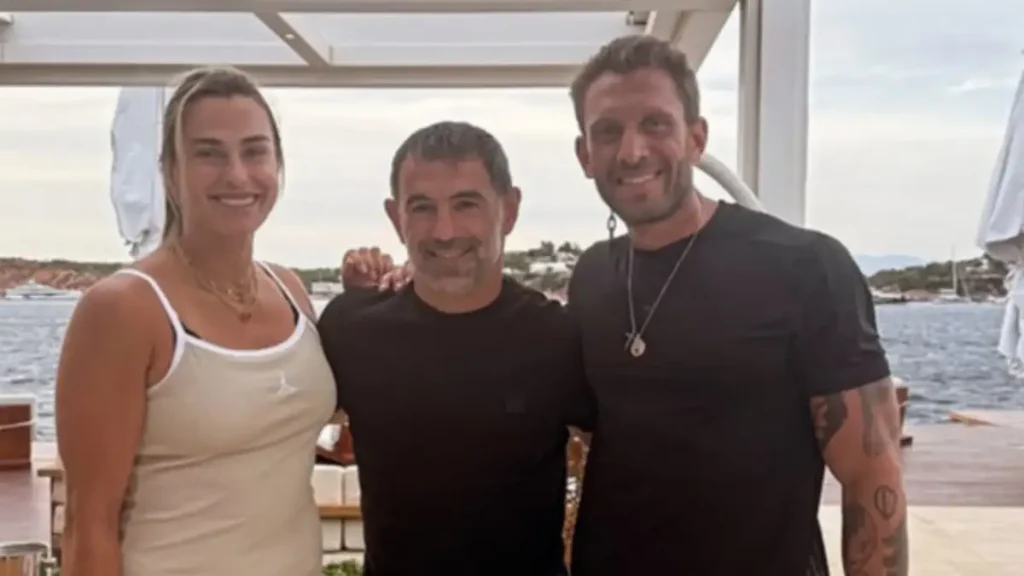 Αρίνα Σαμπαλένκα: Η σταρ του γυναικείου τένις συναντήθηκε με τον Γιώργο Καραγκούνη – «Είσαι θρύλος!» (φωτο)