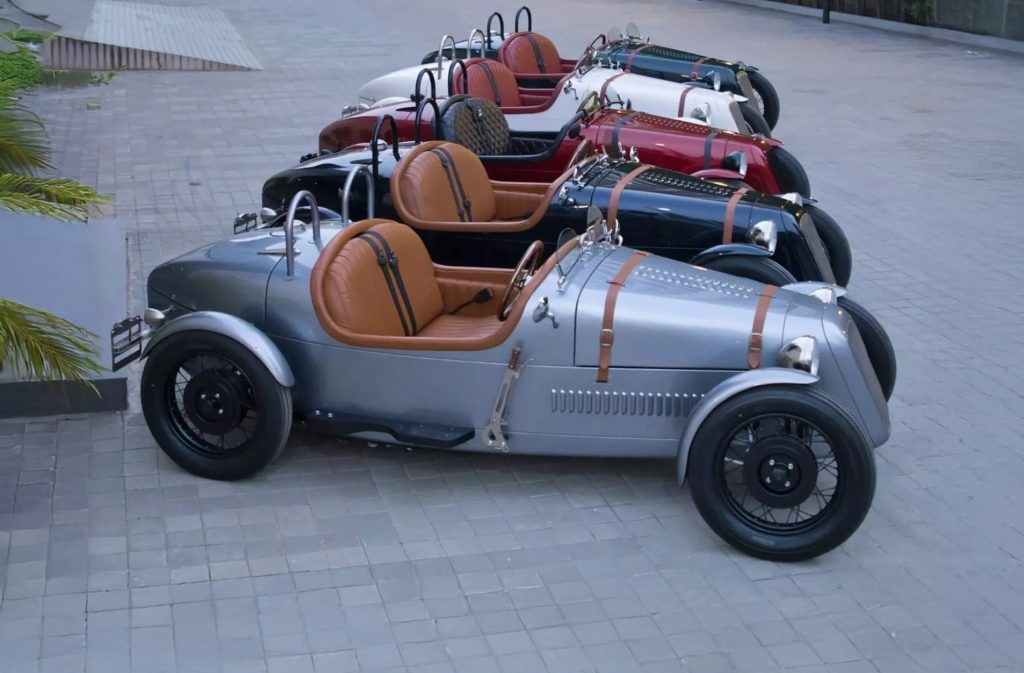 H Austin επιστρέφει με ηλεκτρικό ρόουντστερ 20 ίππων