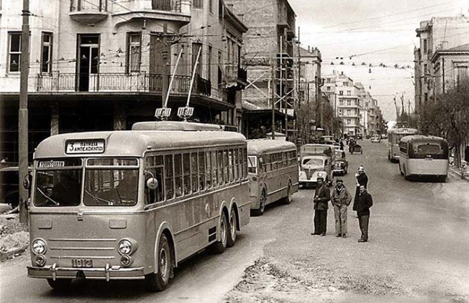 Οδός Πατησίων 6: Η πλούσια ιστορία του κτιρίου που παραμένει πεισματικά στην θέση του