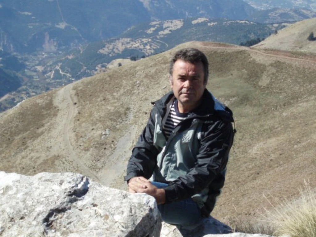 «Έφυγε» από τη ζωή ο δημοσιογράφος Ντίνος Βγενόπουλος