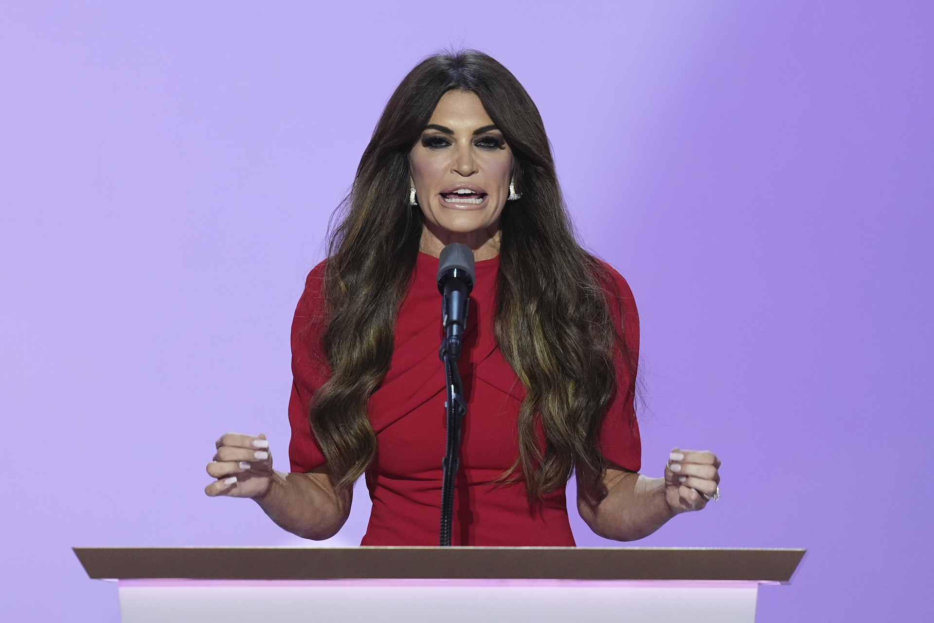 Κ.Γκίλφοϊλ: «Υπερήφανη που θα εκπροσωπήσω τον πρόεδρο των ΗΠΑ και τους Αμερικανούς στην Ελλάδα»