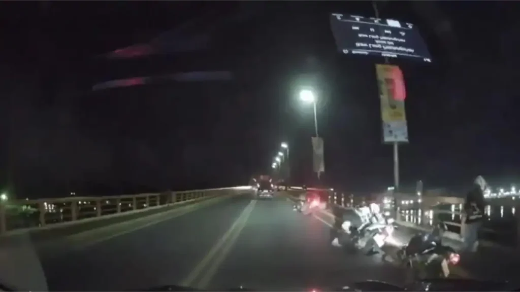 Φιλιππίνες: Βίντεο από το μεγάλο σεισμό των 6.9 Ρίχτερ – Αυτοκίνητα «χορεύουν» επάνω σε γέφυρα