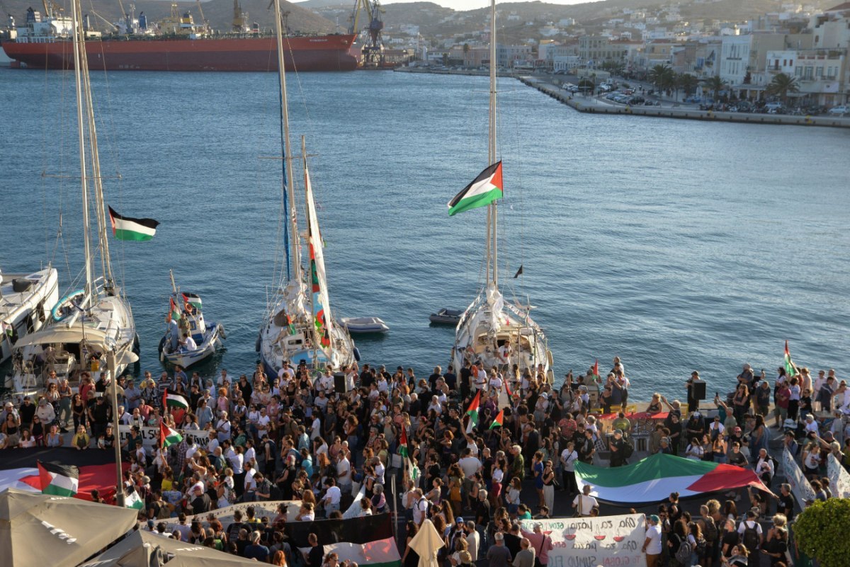 Τα μέλη του March to Gaza Greece ανακοίνωσαν πως ξεκινούν απεργία πείνας
