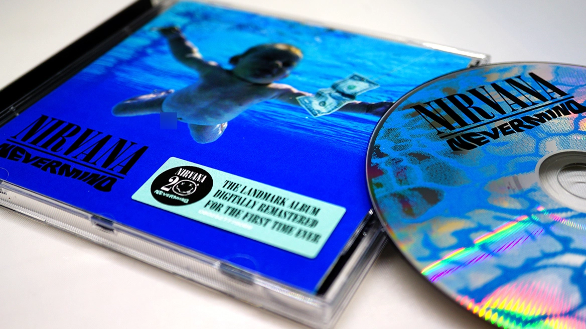 Nirvana: Απορρίφθηκε η αγωγή του Σ.Έλντεν για το γυμνό βρέφος στο εξώφυλλο του άλμπουμ Nevermind