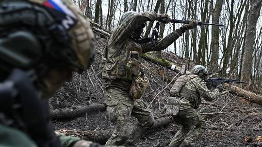 Ο B.Πούτιν επαινεί το θάρρος του Αμερικανού υπηκόου που πέθανε πολεμώντας για τη Ρωσία