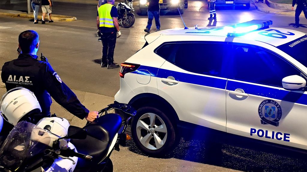 Οι Αρχές ψάχνουν να βρουν τον οδηγό μηχανής που σκότωσε έναν 44χρονο στην Πέτρου Ράλλη (βίντεο)