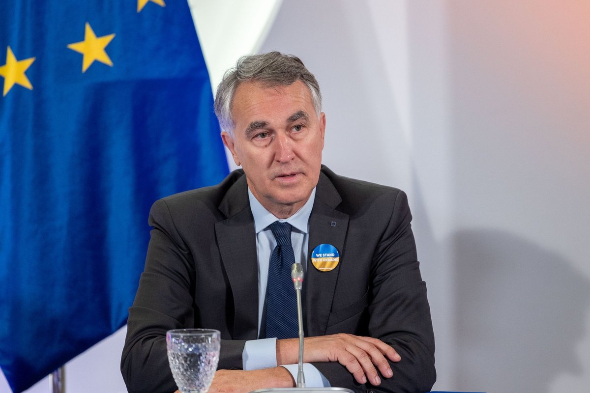 Ο Λιθουανός ευρωβουλευτής Π.Αουστρέβιτσιους ζητά κυρώσεις κατά Αλαφούζου, Οικονόμου και Τσάκου