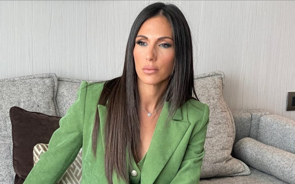 Η απάντηση της Α.Βούλγαρη για το σχόλιο που έκανε σχετικά με τον χορό του Β.Μπισμπίκη με τη Δ.Παππά