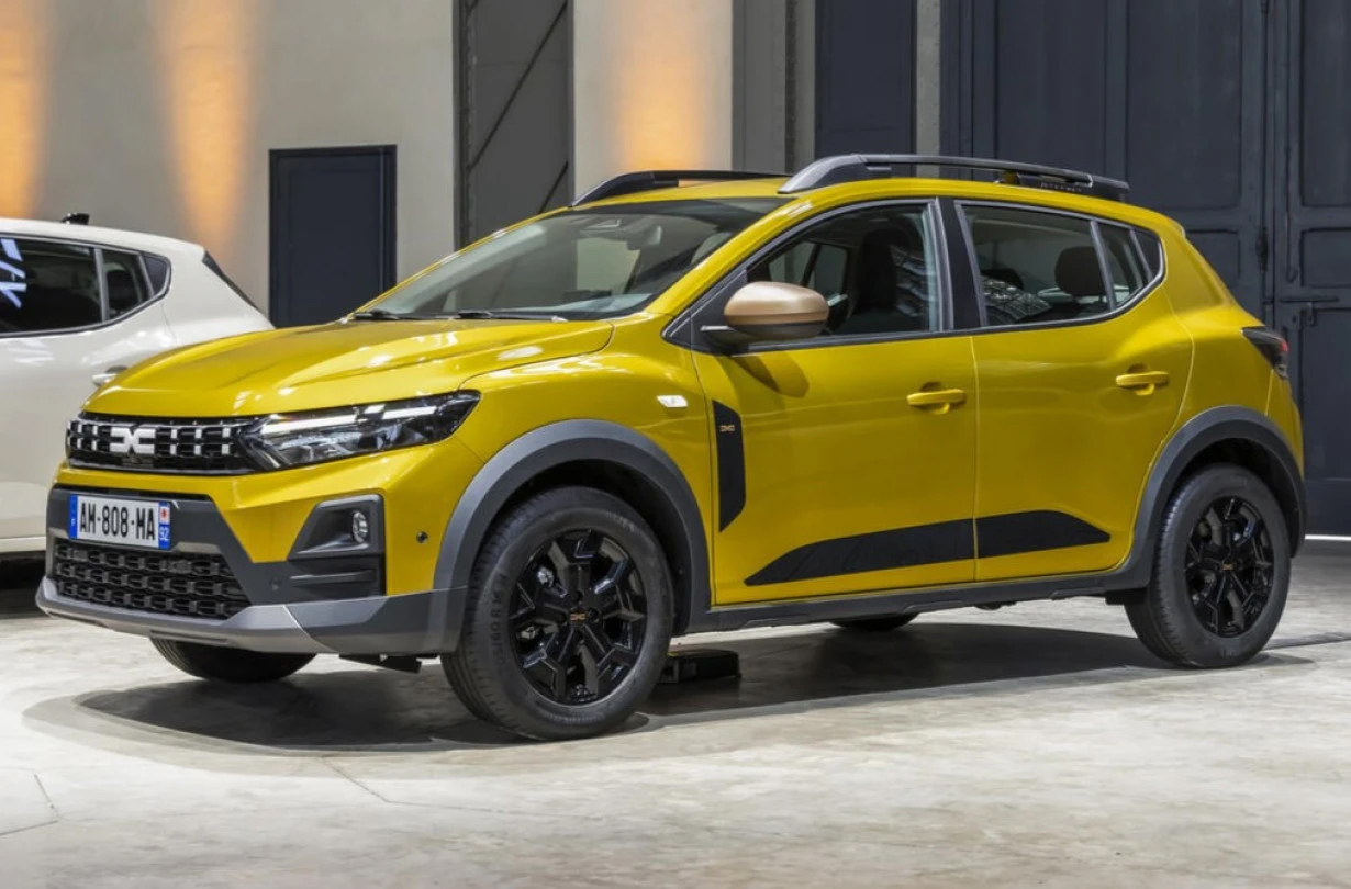 Ανανεωμένο Dacia Sandero: Tώρα και με υβριδική τεχνολογία