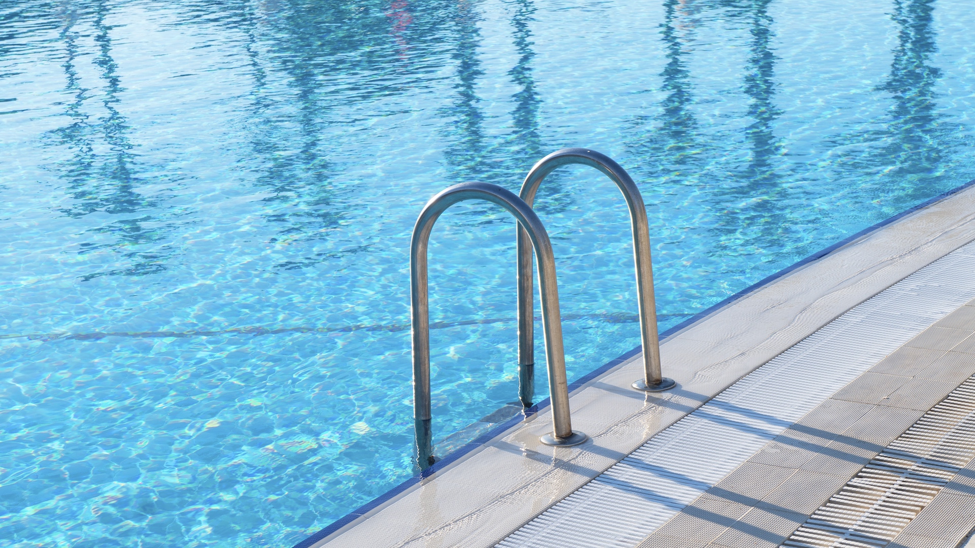 Βέλγιο: 30χρονος Αφγανός επιτέθηκε σεξουαλικά σε 14χρονη μέσα σε δημόσια πισίνα