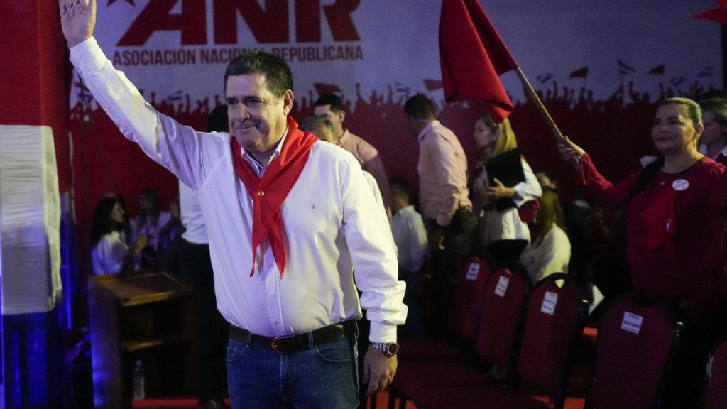 Άρση των κυρώσεων των ΗΠΑ στον πρώην πρόεδρο της Παραγουάης Οράσιο Κάρτες