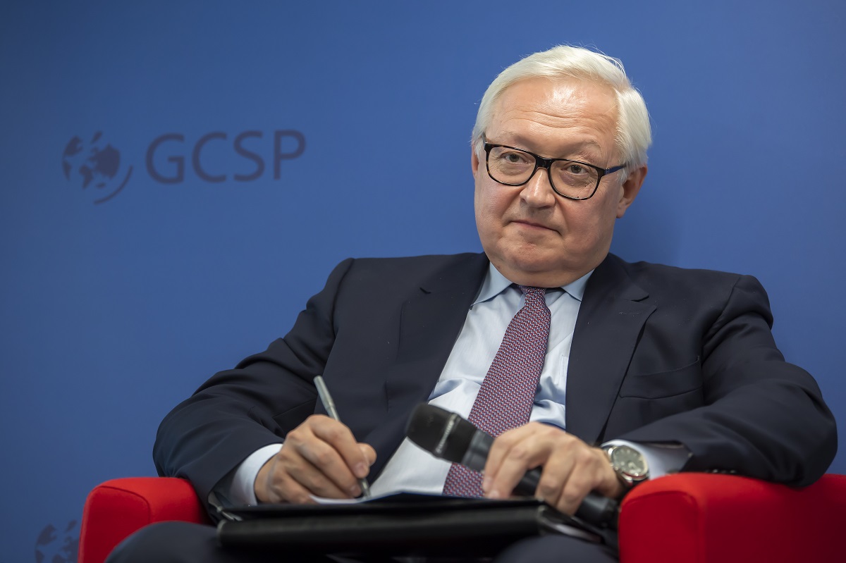 Σ.Ριάμπκοφ: «Εξαντλήθηκε η δυναμική για την επίλυση της ουκρανικής σύγκρουσης μετά τη συνάντηση Β.Πούτιν & Ν.Τραμπ»