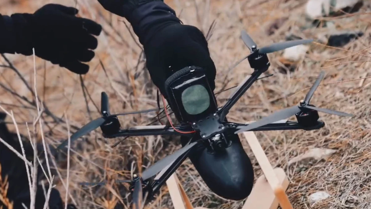 Αυτά είναι τα drones με τα οποία εφοδίασε το ψευδοκράτος του Κοσσυφοπεδίου η Τουρκία: FPV ευέλικτα αλλά φονικά