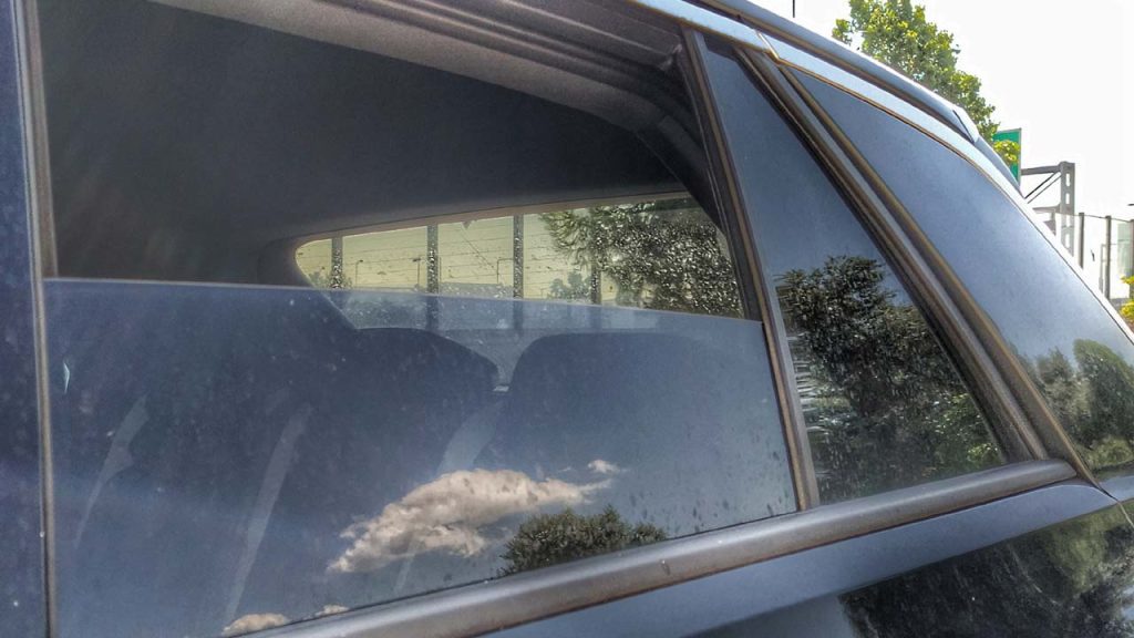 Φρικτός θάνατος για 60χρονη στη Γαλλία: Παράθυρο αυτοκινήτου της συνέθλιψε τον λαιμό